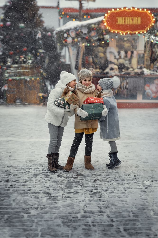 Подружки перед Новым Годом