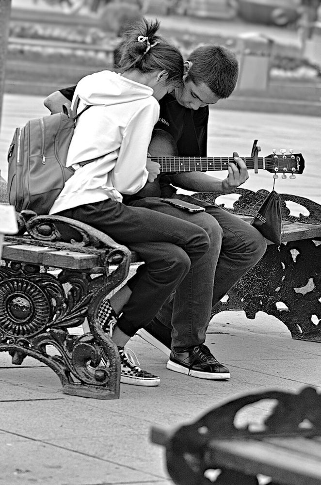 И пусть весь мир подождёт...