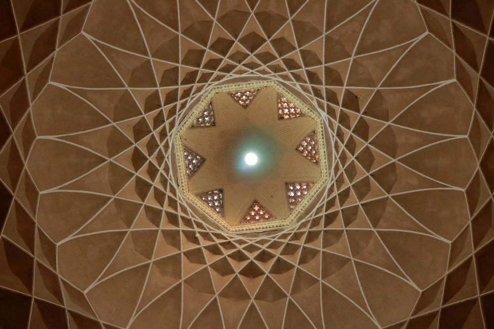 Photograph by Esmaeil Javidfar