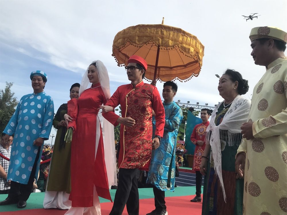 Photograph by HIEU LIEM DO