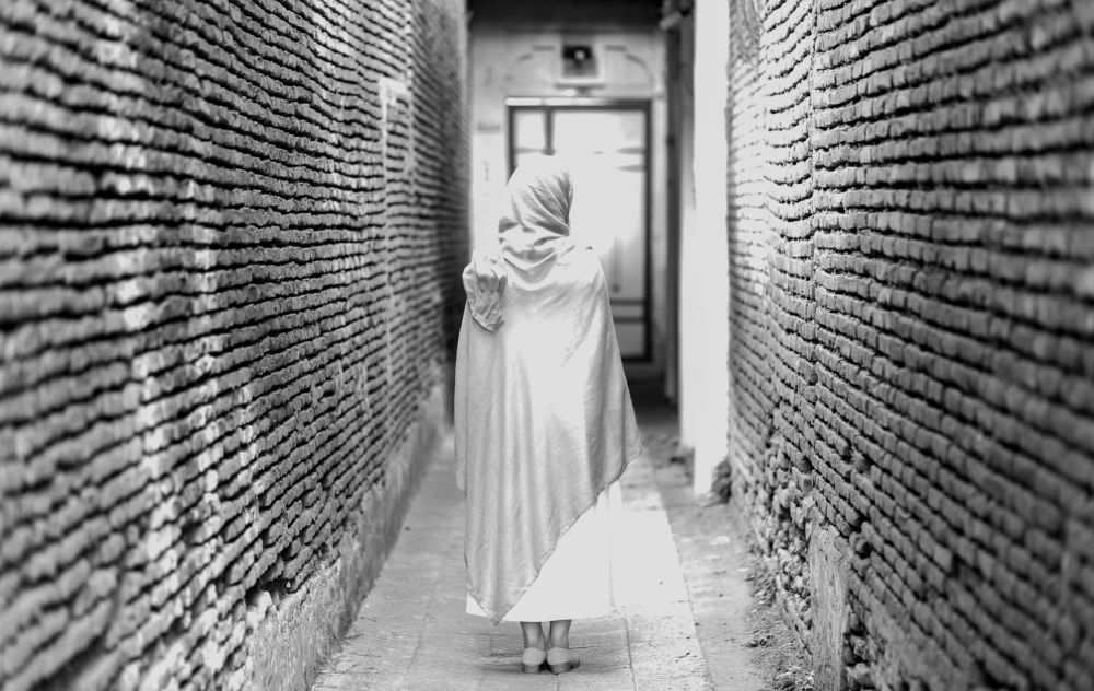 An alley named women