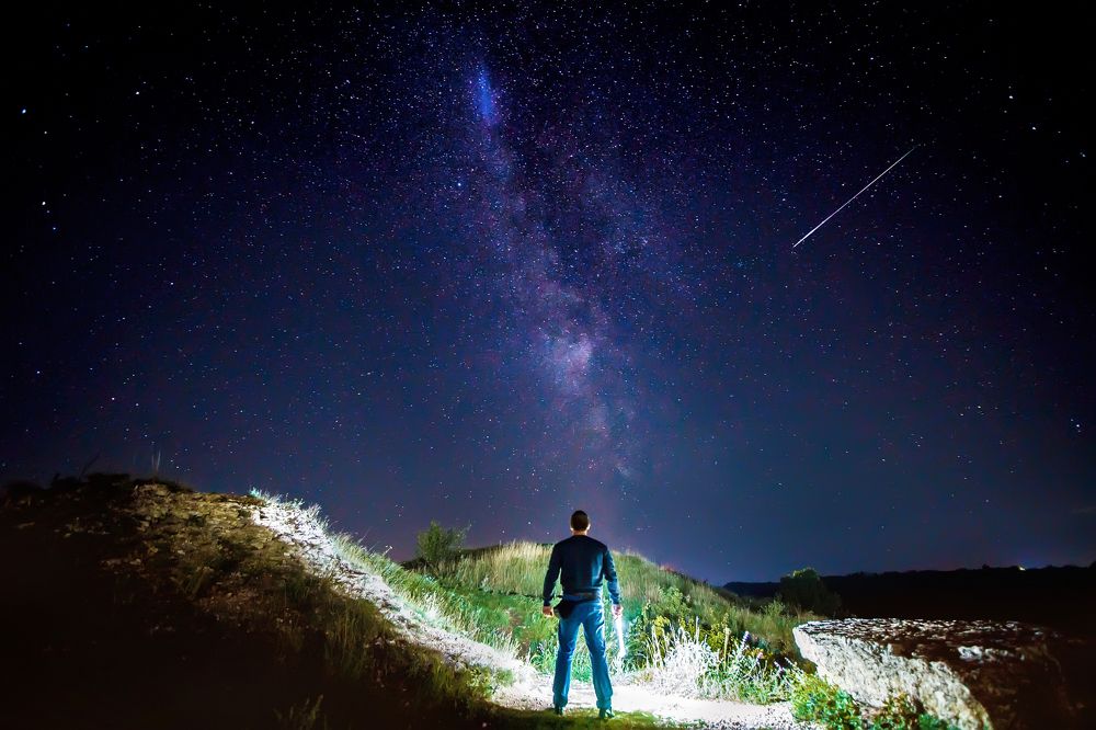 Освещая дорогу к звёздам