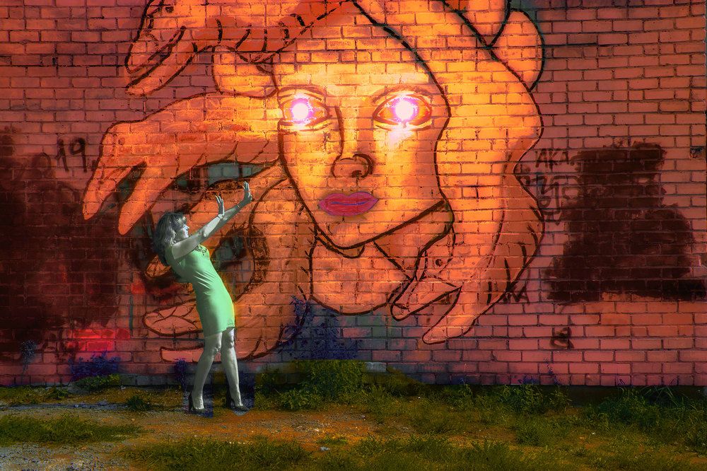 Горгона и Лари