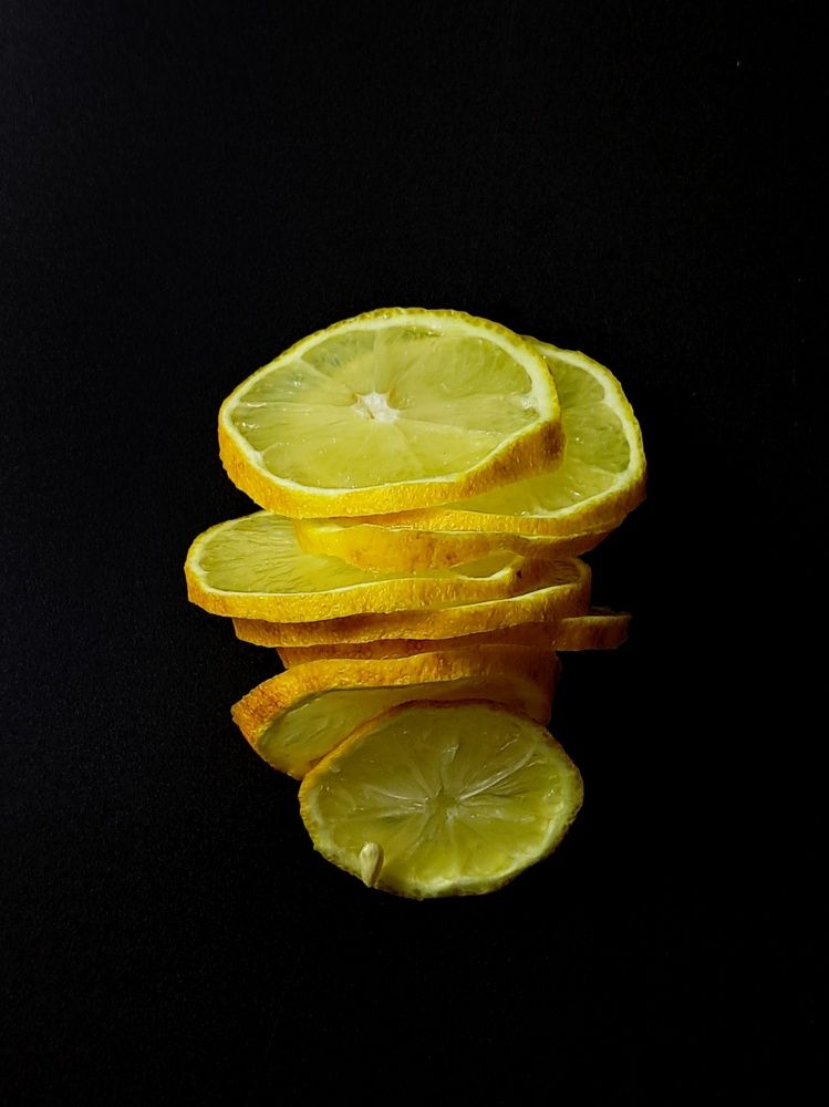 Лимонный натюрморт