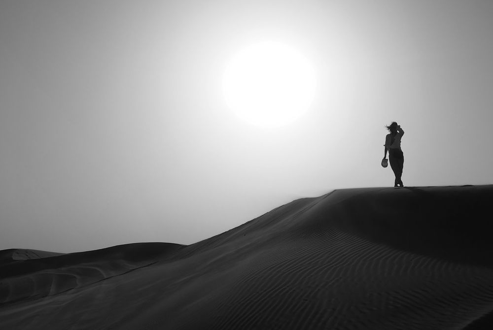 Человек в пустыне