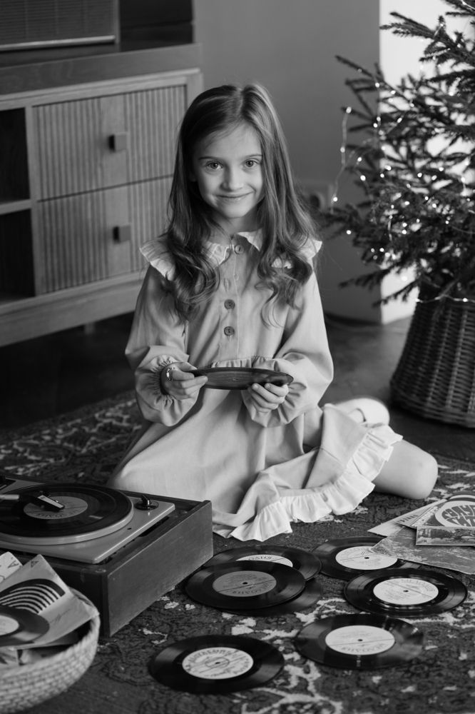 Чебурашка и пластинки