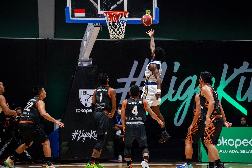 Photograph by Yustiawan