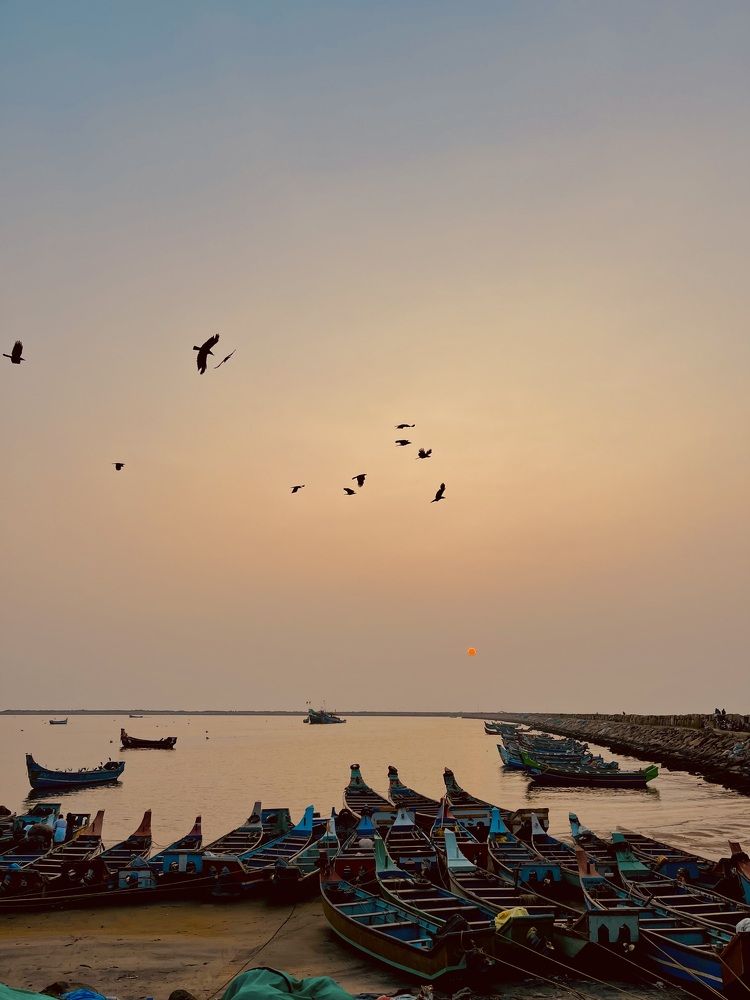 Photograph by MOHAMAD MUNAWAR