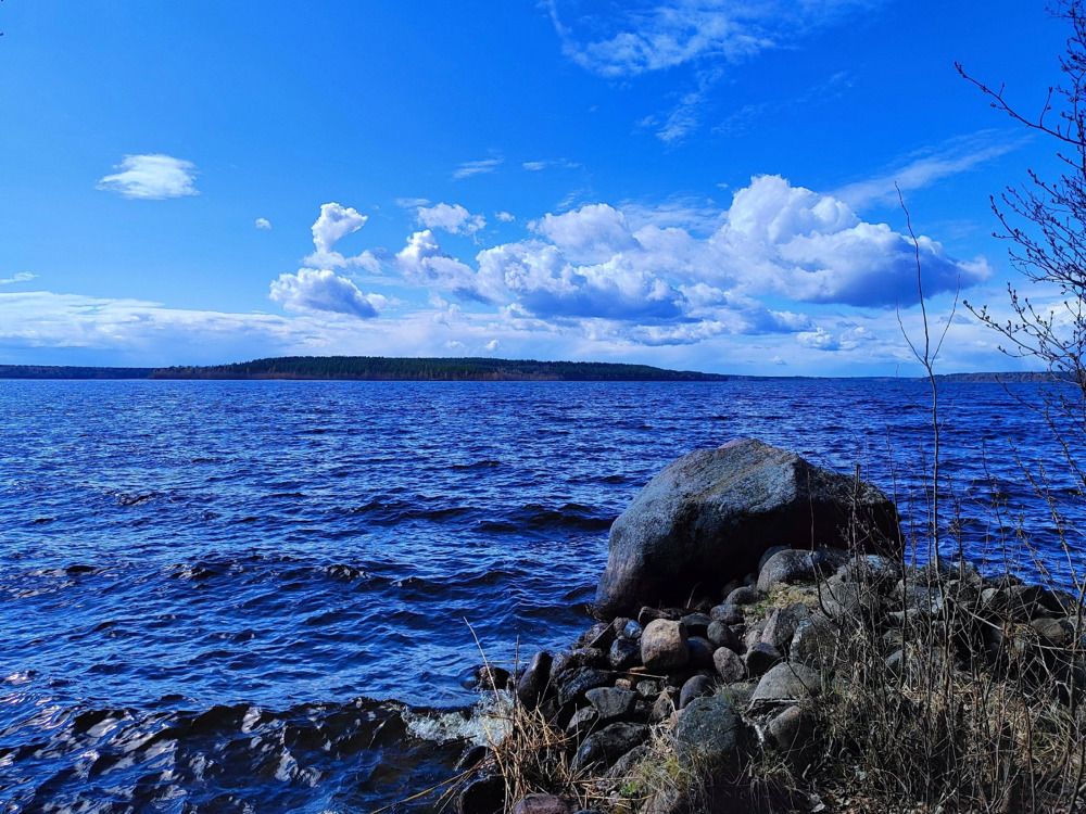 Photograph by Kirill Yakowlew