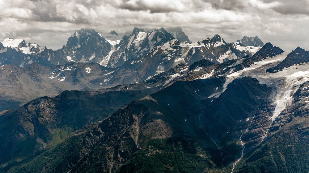 Фотография автора Сергей Сергеев