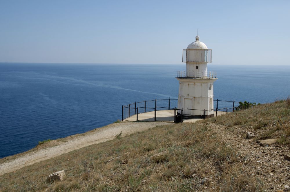 Маяк на мысе Меганом