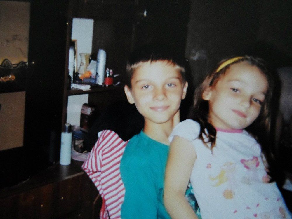 Брат и сестра