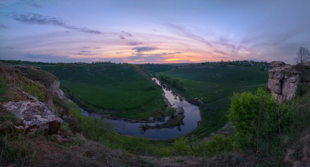 Закат у Воргольских скал