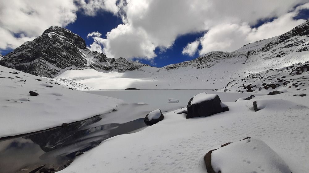 Snowy peaks