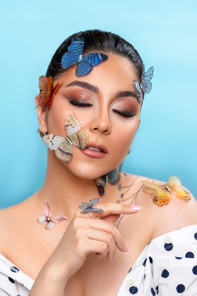 Photograph by AKI shalian