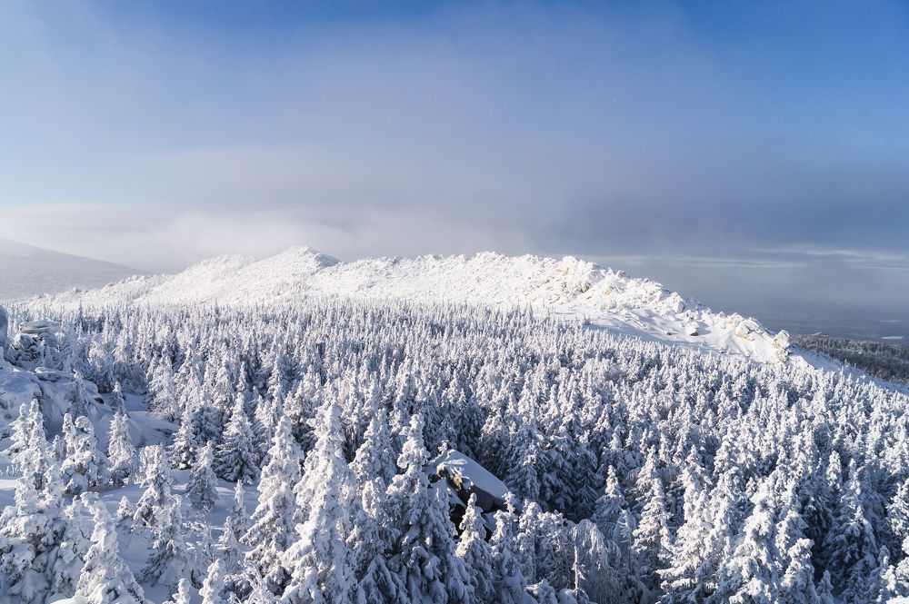 Снежный гребень