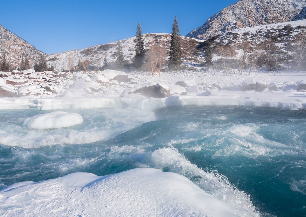В мороз у Катуни