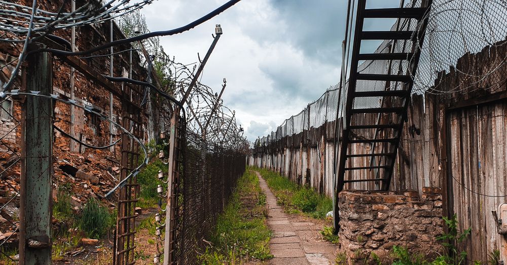 Тюрьма без людей