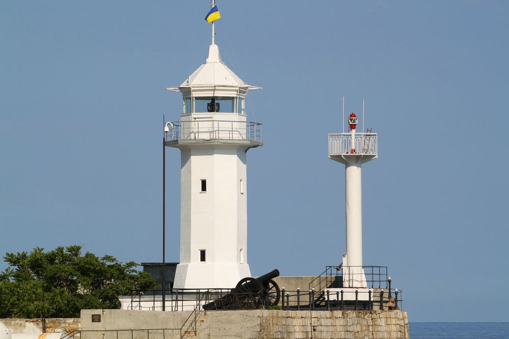 Photograph by Vladimir Davidenko