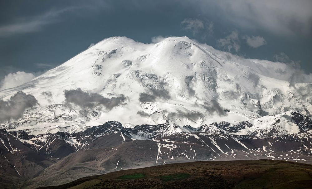 Спящий под ледяным панцирем