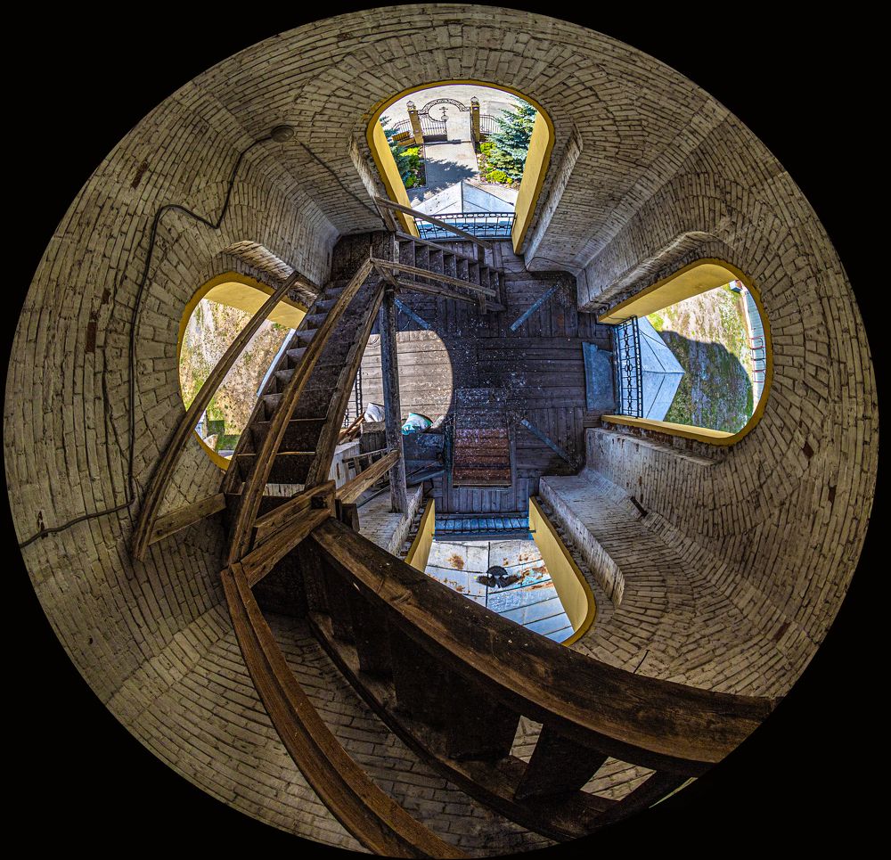 Лестница в небо. The stairway to heaven.