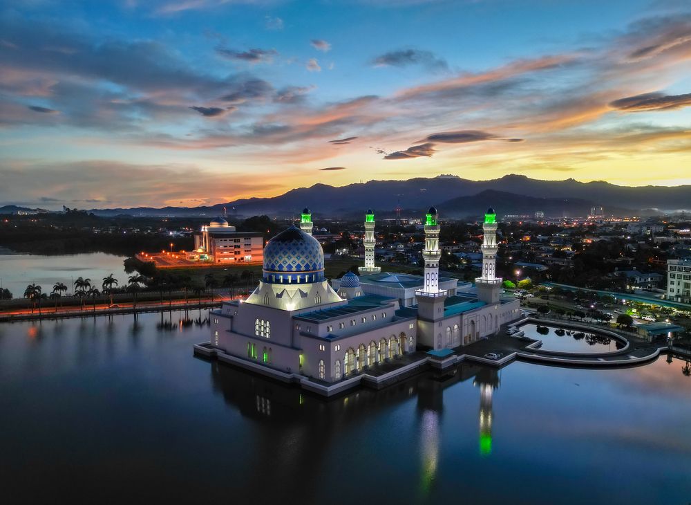 Photograph by Thai Siung Wong