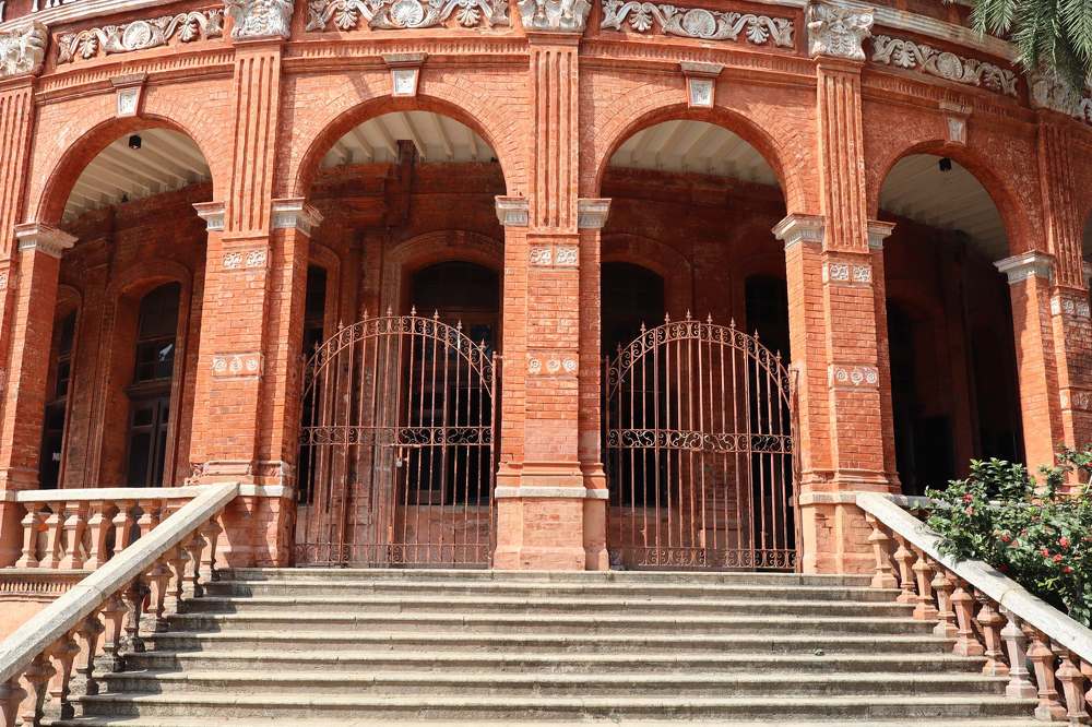 Фотография автора Kavitha Krishnamurthy