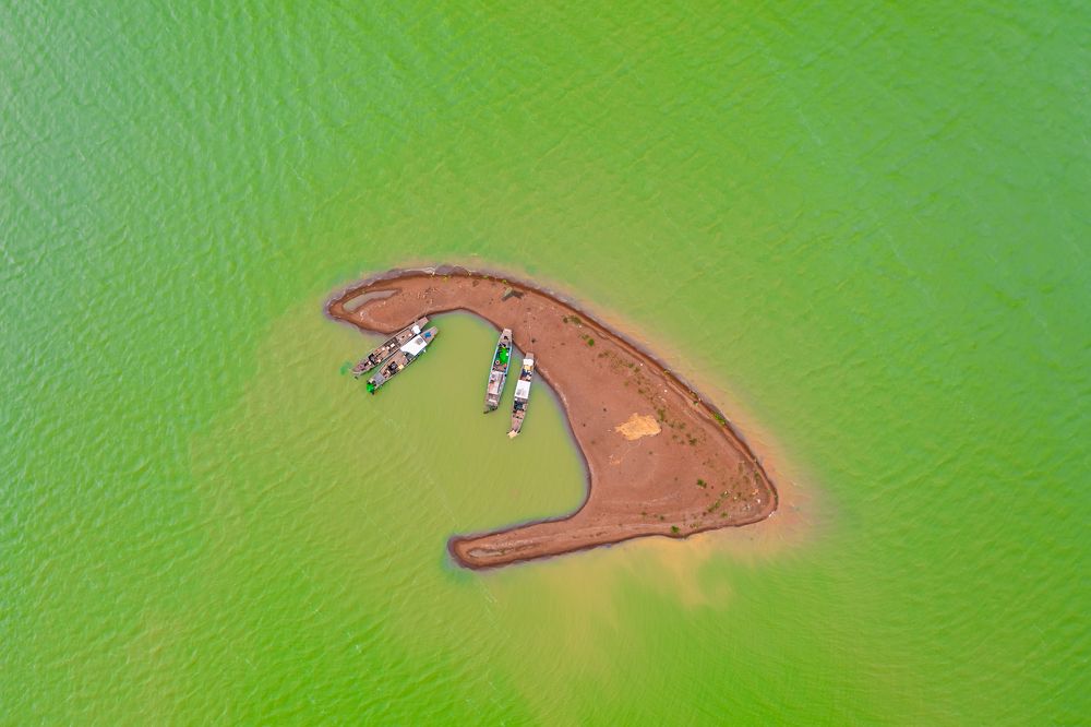 Photograph by Phong Hao Hoang Nguyen