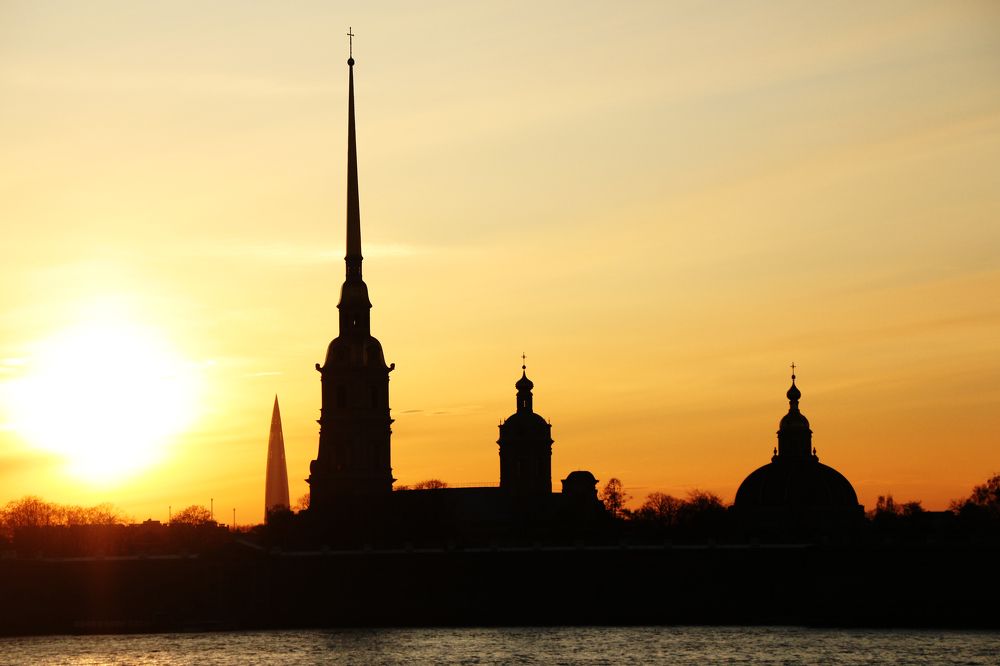 Петербуржские силуэты