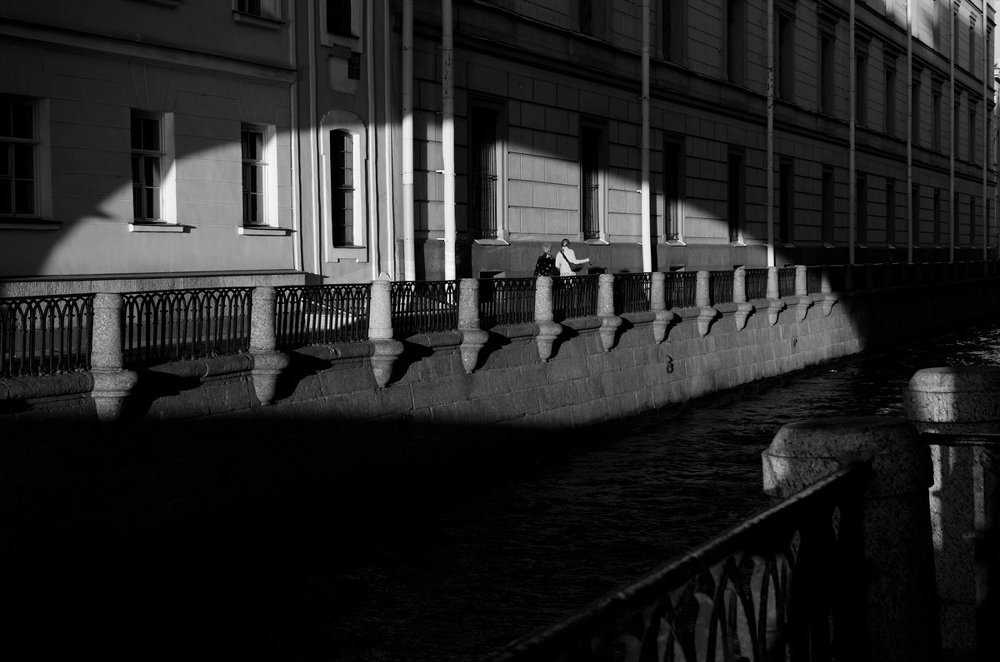 Вечерняя прогулка по набережной Зимней канавки