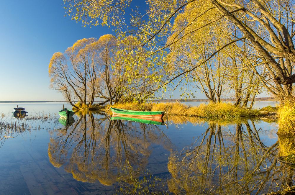 Октябрьский вечер на о.Плещеево