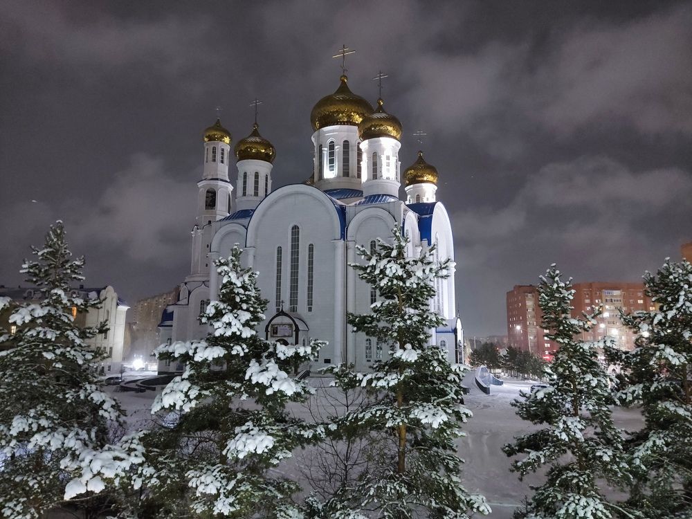 Photograph by Ramil Bakhriraziyev