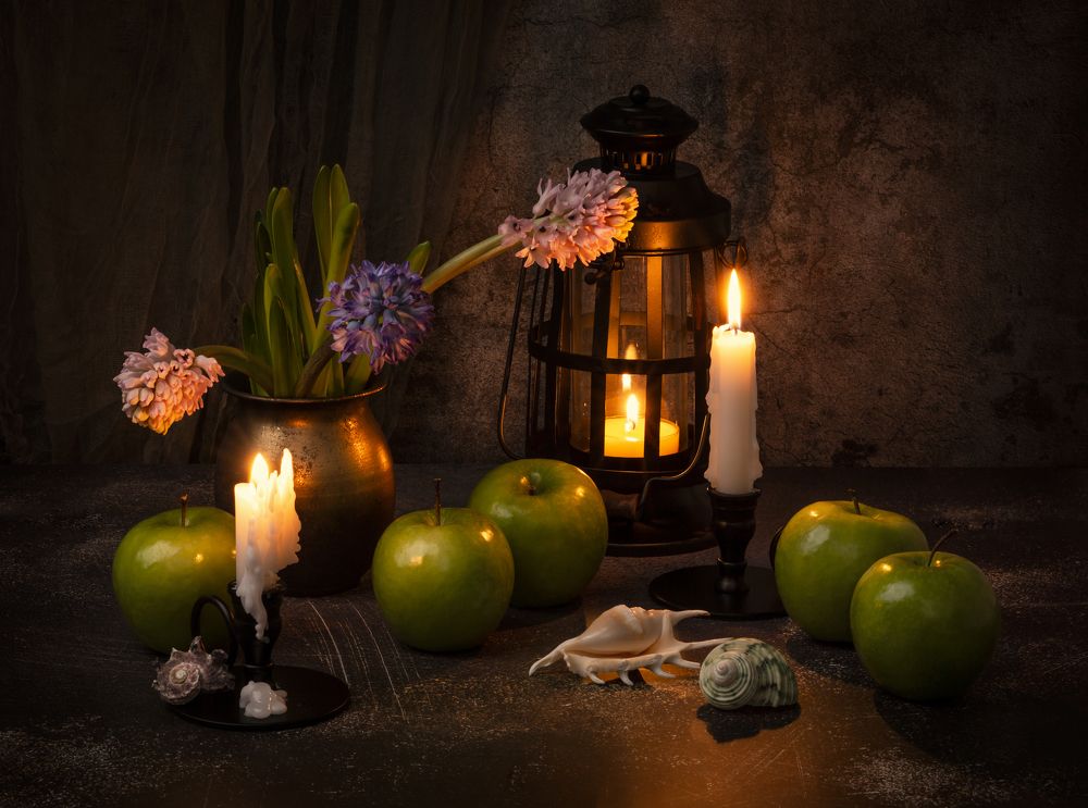 Натюрморт с гиацинтами. У каждого своя зима!)