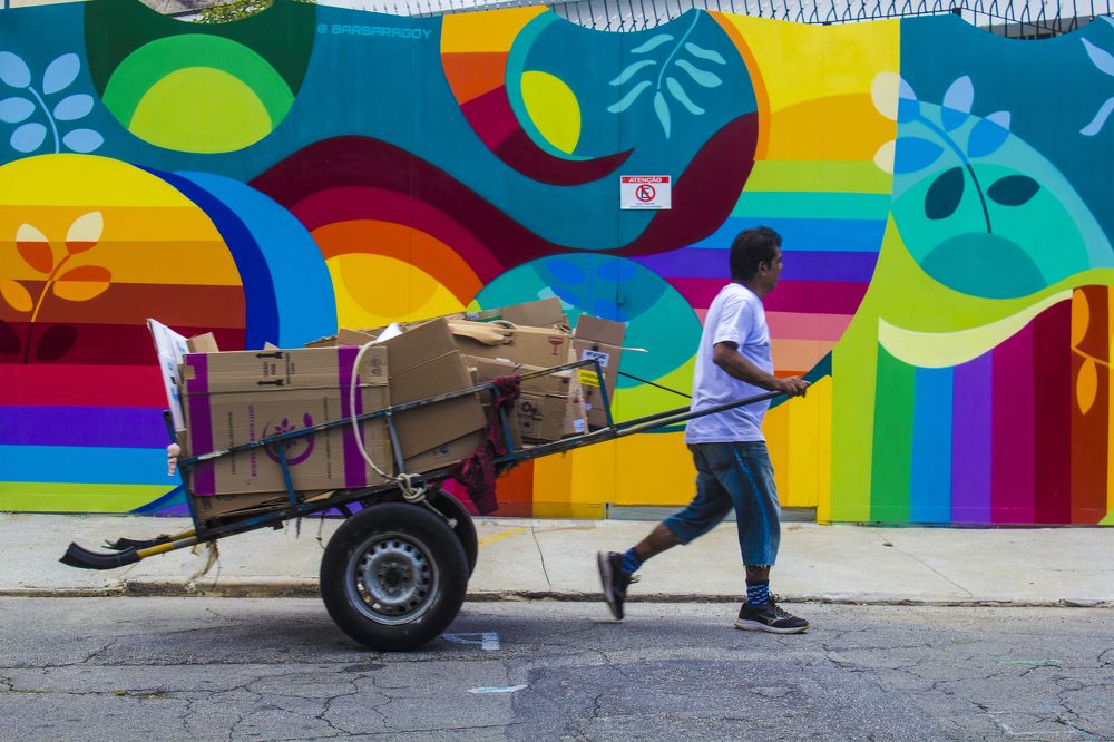 Photograph by Régis Santos