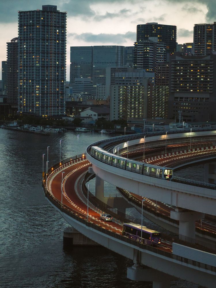 Luminous nights (Tokyo 2023)