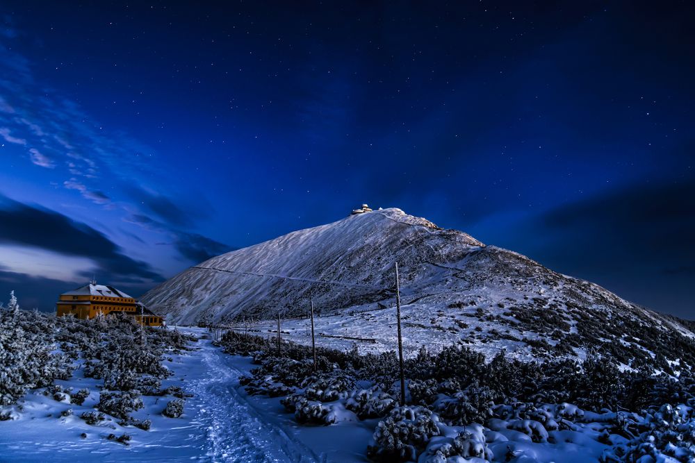 A winter evening under the Sněžka