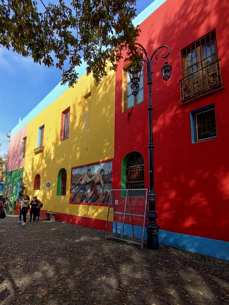 Photograph by Maria Julieta ZURZOLO