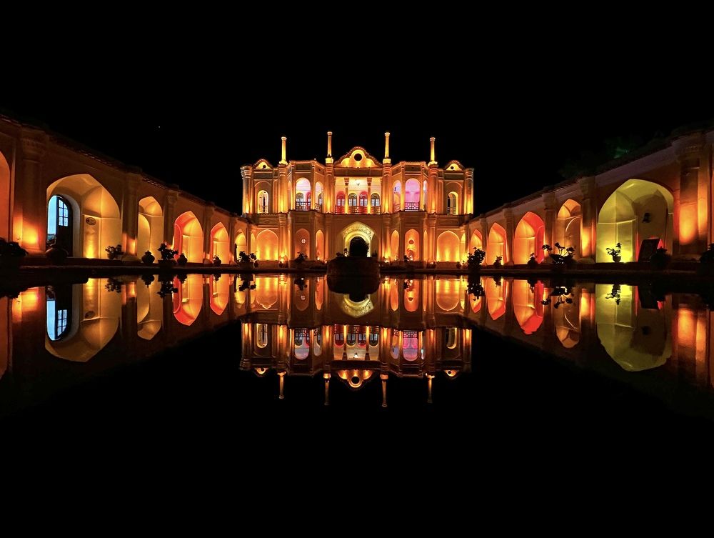 Photograph by roya razaghi