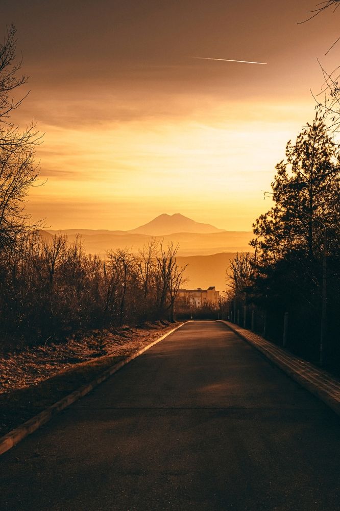 Эльбрус на закате