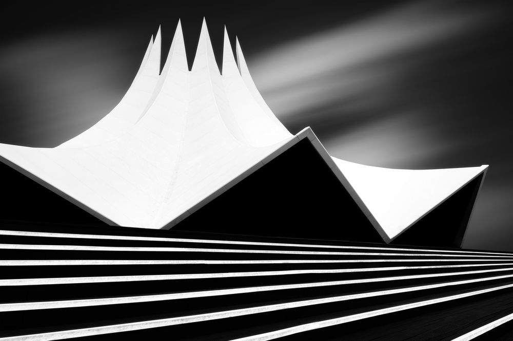 Monochrome Majesty: Berlin Tempodrom
