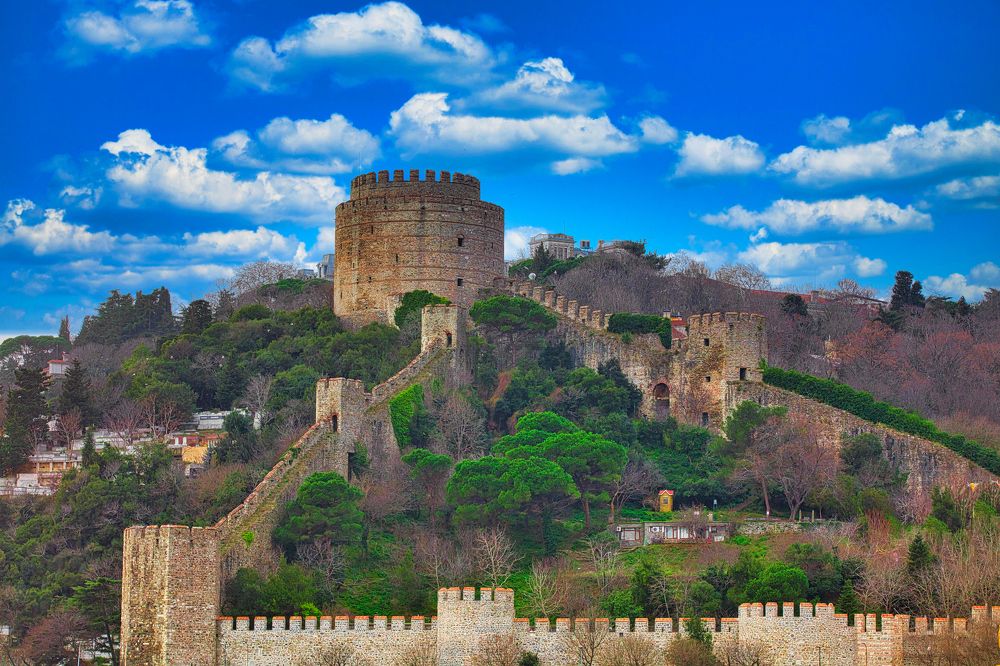 Photograph by Valentin Kayudin