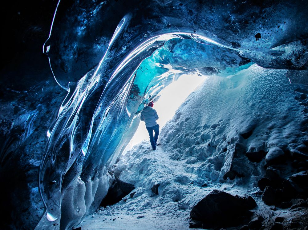 Photograph by Evgeniy Savikov