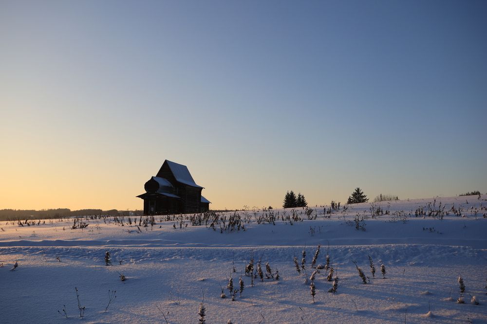 Photograph by Evgenii Kozyrev