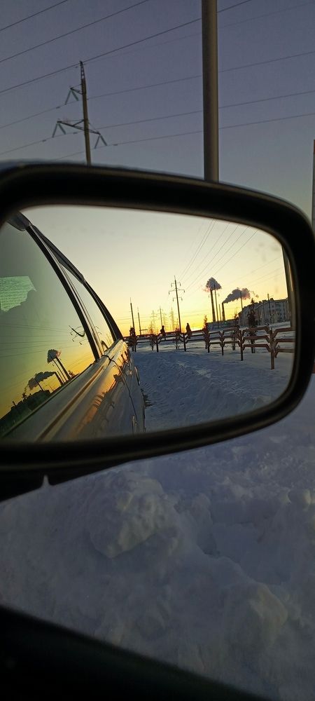 Мир Зазеркалье