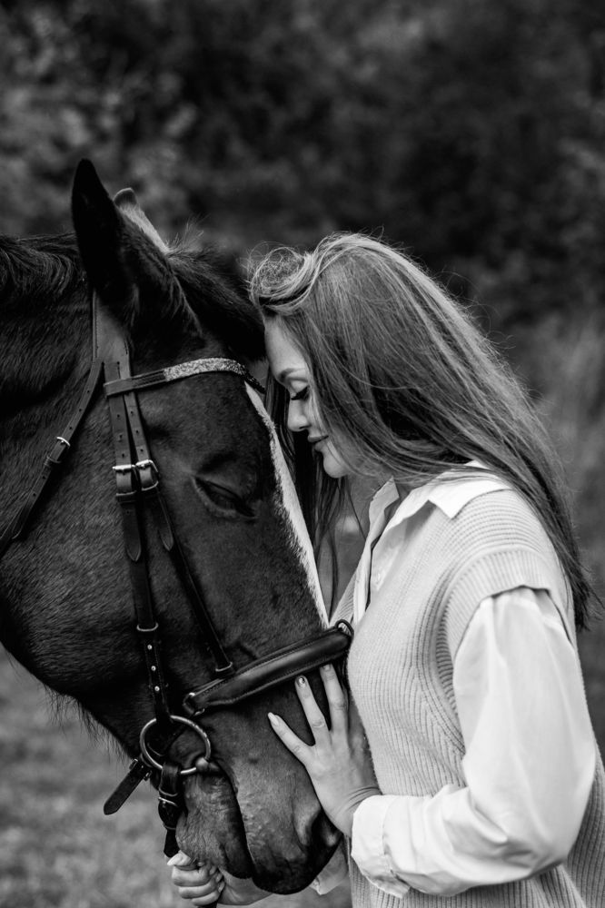 Лошади умеют привязать к себе человеческое сердце навсегда.