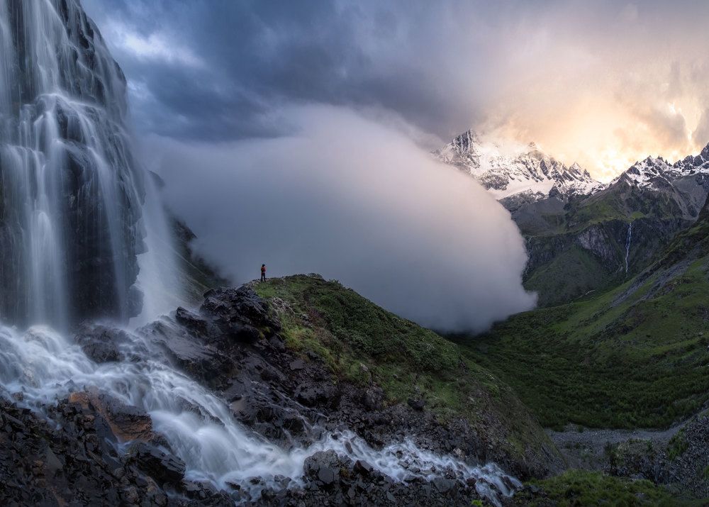 Golden mountain and flying waterfall