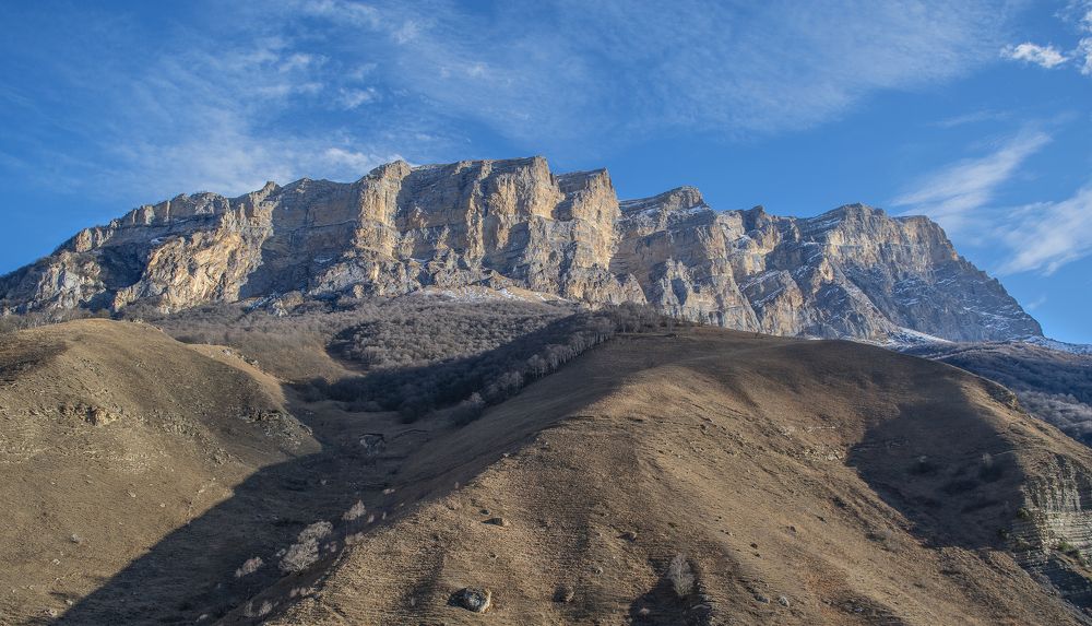 Хуламо-Безенгийское ущелье