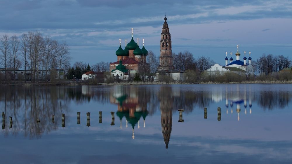 Сельская апрельская