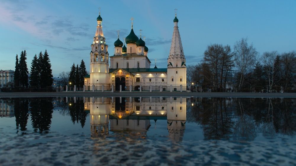 Из серии "Лужи".