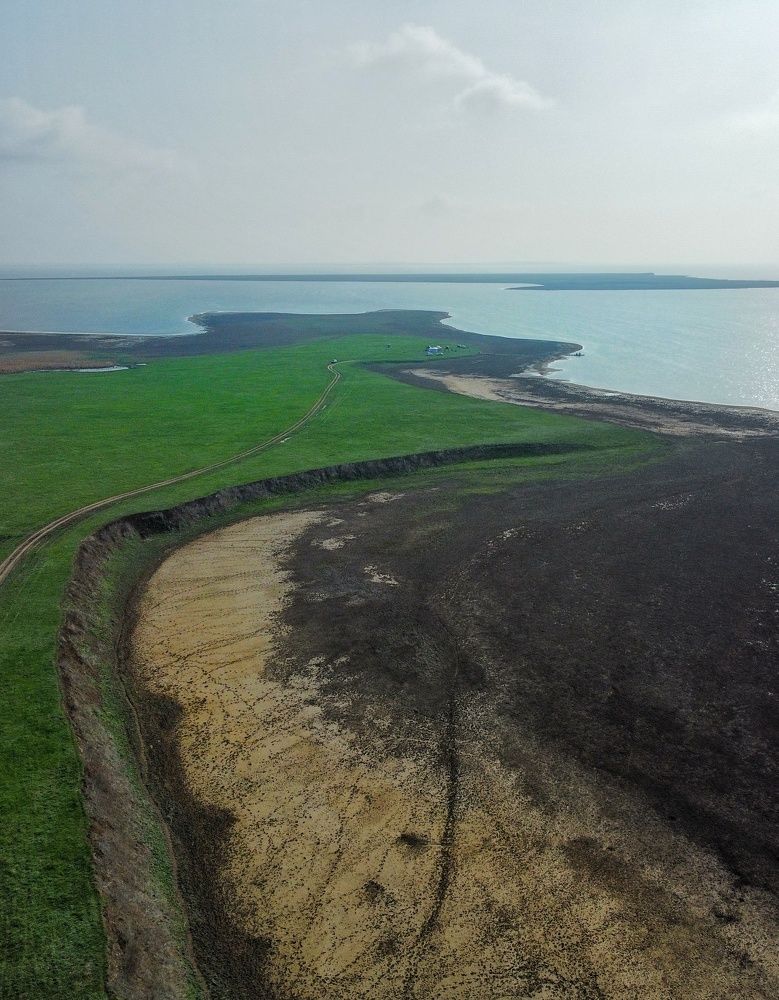 Озеро Маныч-Гудило